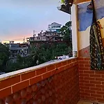 Hostel La Casa Do Confia